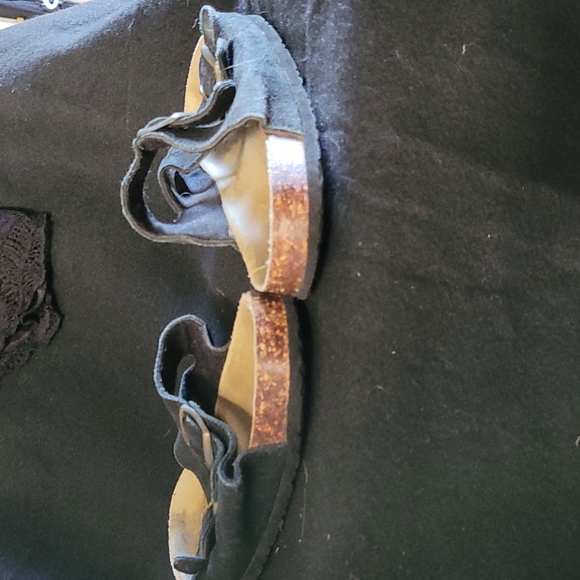 3 for$40 Size 7 LEATHER, Slip-on •DOCKMATES• - Picture 6 of 7